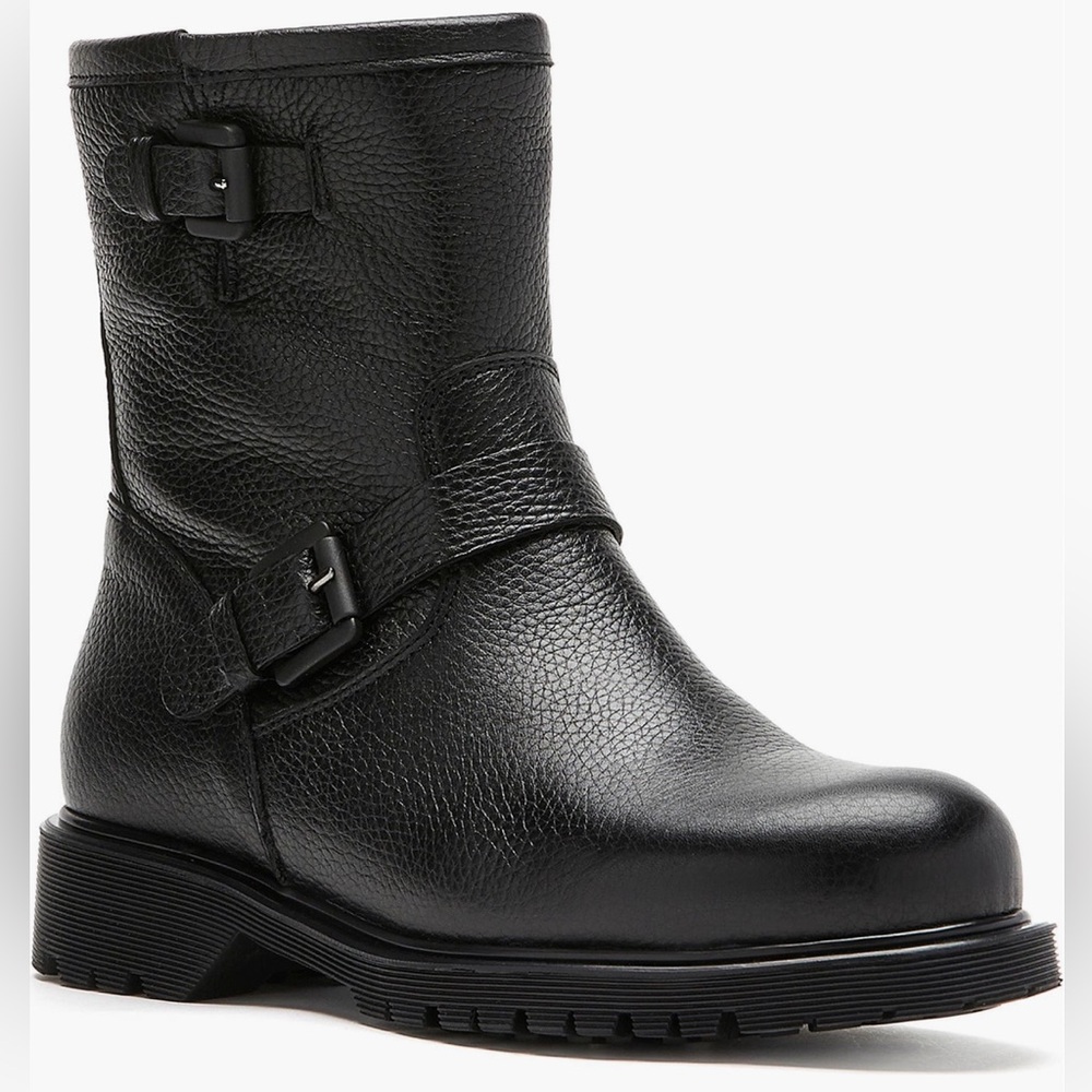 La Canadienne Hana waterproof Botie. Women size 6
